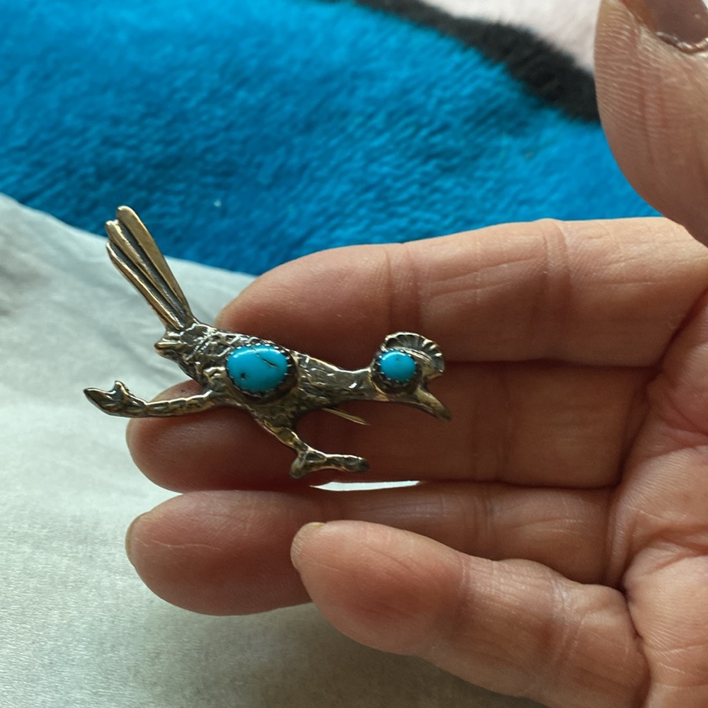Handcrafted Bronze Bird pin with Turquoise Accents - Picture 4 of 4